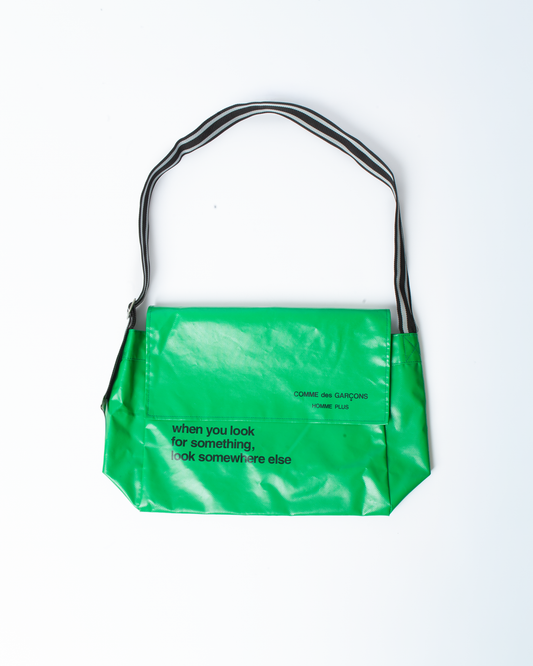 Comme des garcons taska