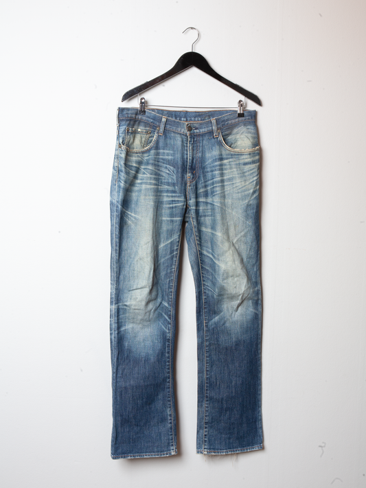 Levis 517